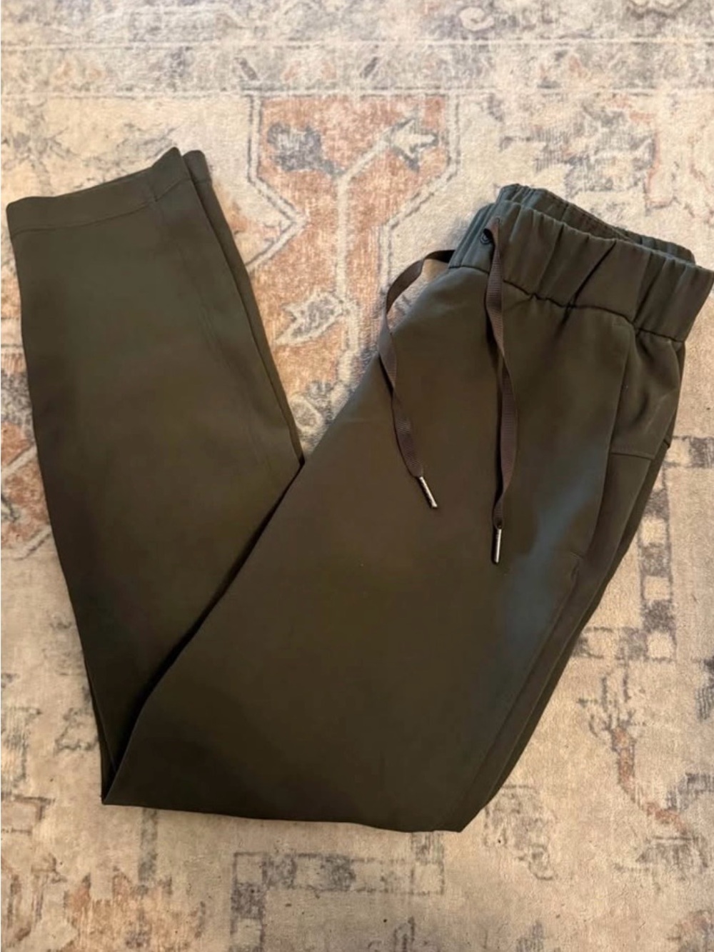 lululemon athletica Olive Green Drawstring Jogger Pants